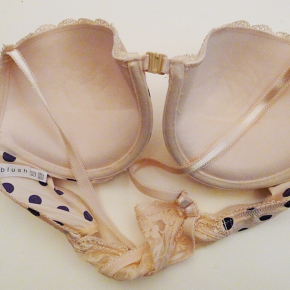 Bra - Picture 3 of 4